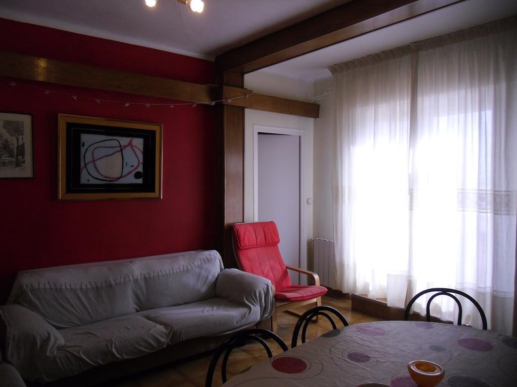 Atico Soleado Apartment L'Hospitalet de Llobregat Exterior photo